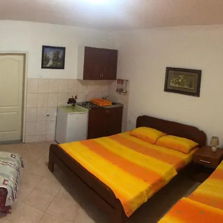 Apartmani Sunce Бар Экстерьер фото