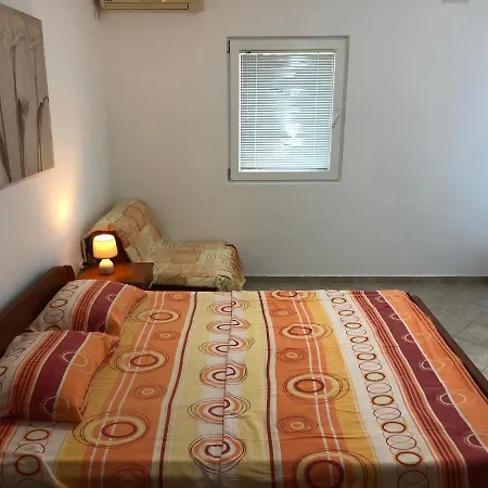 Apartmani Sunce Бар Экстерьер фото