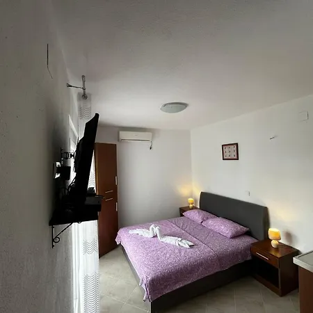 Apartmani Sunce Бар Экстерьер фото