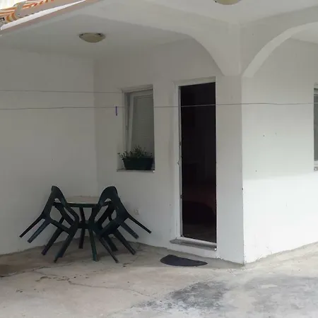 Apartmani Sunce Бар Экстерьер фото