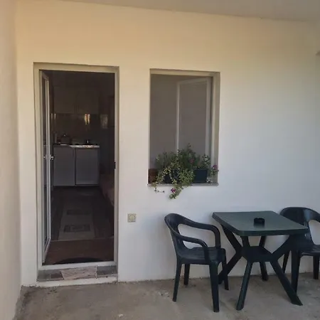 Apartmani Sunce Бар Экстерьер фото