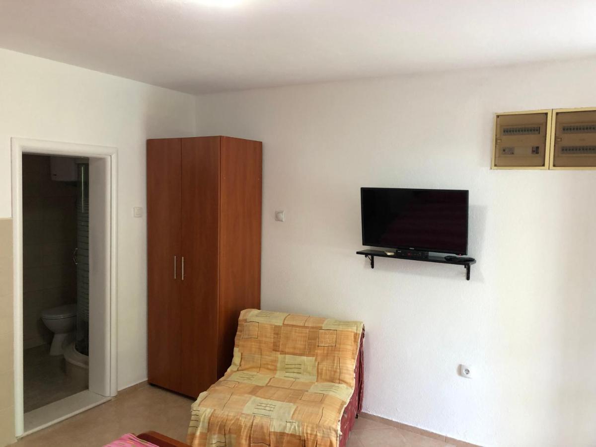 Sunce Apartment Bar